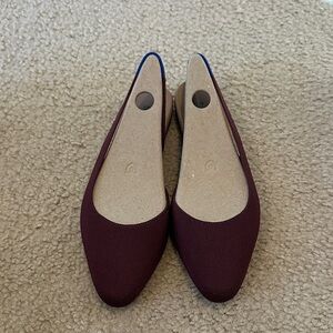 Chic Burgundy Women's Flats